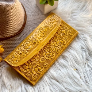 Handmade leather embossed wallets for women •  women's wallets • personalized gifts for her • leather wallets