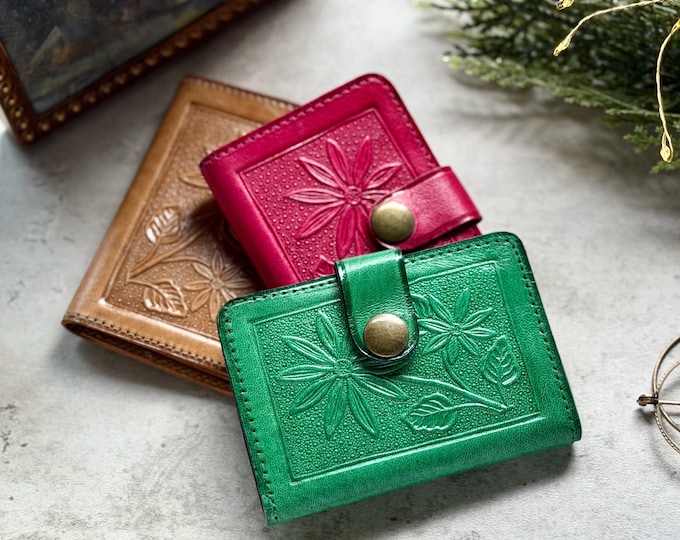 Small Leather Card Holder - Floral Daisy Purse, Personalized Credit Card Wallet