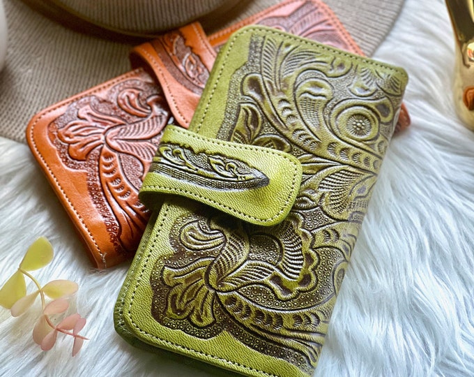 Artisan sustainable leather wallets for women • Embossed leather purse • small western wallet • gifts for her