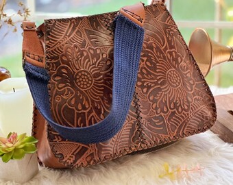 Vintage style saddle shoulder bag •  Boho leather bag • Embossed leather bags for women • Saddle bag • Flowers gifts