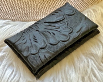 Embossed flowers leather business card holder • card holder wallet • credit card holder • personalized gifts