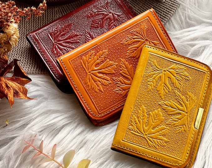 Small minimalist wallet women's • leather wallets for women • gift for her