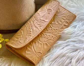 Handcrafted soft leather trifold wallets for women • cute leather wallets  • Gifts for her