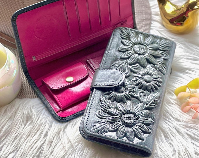 Wallets for Women • Sunflower Gift • Personalized Gifts for Mom