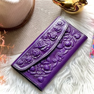 Handmade leather woman wallet • Roses leather Wallets for women • personalized gifts for her • vintage style wallets