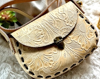 Handmade Leather Saddle Bag, Boho Crossbody, Western Gifts for Her