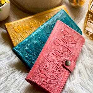 Tulips embossed cute bifold wallets for her • floral leather wallets for women cute • wallets for women leather • leather anniversary gifts
