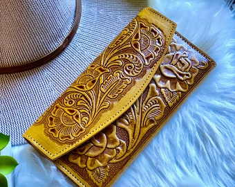 Leather wallets for women • Tooled leather wallets • western style wallet • bohemian wallet for woman