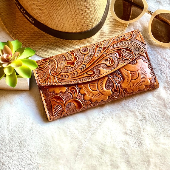 Handmade Carved Leather Floral Wallet for Women: Personalized Engraved Gift