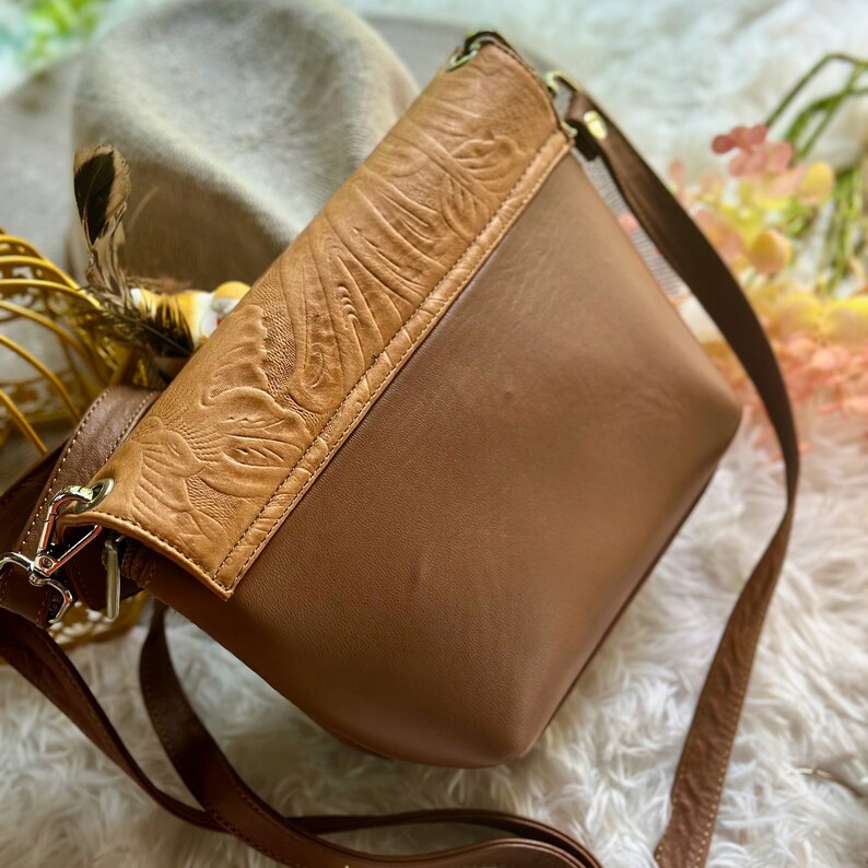 Leather Crossbody	Handmade Crossbody	Small Bag	Boho Crossbody Bag	Woman Purse	Bag for women	Messenger bag	Bags and Purses	Cross Body Purse	small leather purse	saddle bag women	bags for women	personalized gifts