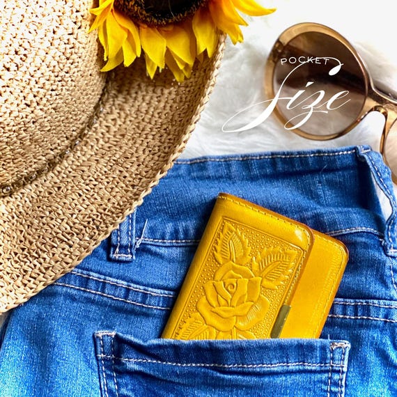 Handmade Rose Embossed Small Leather Wallet for Women: Minimalist Vintage Style