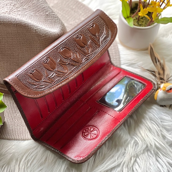 Handmade Tulip Embossed Leather Women's Wallet • Sustainable Floral Wallet