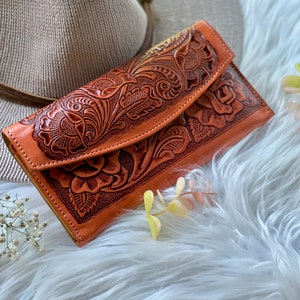Handmade Leather wallets for women • western wallet woman • tooled leather wallet women • leather gifts