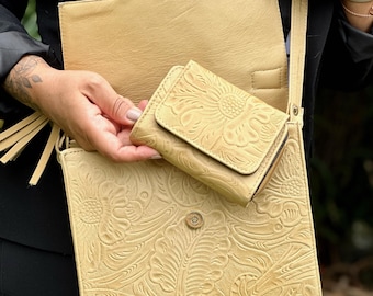 Handmade Leather Purse and Wallet Set • Vintage Style Floral Embossed Bag •  Genuine Leather Engraved