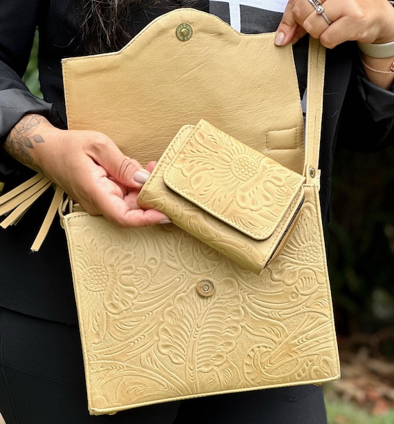 Handmade Leather Purse and Wallet Set • Vintage Style Floral Embossed Bag •  Genuine Leather Engraved