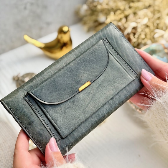 Personalized Women’s Leather Wallet, Engraved Clutch Wallet, Long Bifold Wallet, Custom Signature Wallet, Gift for Her