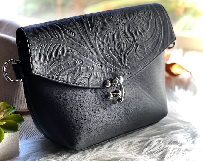Small leather purse • Saddle Bag women • Bags and Purses for women • personalized gifts for her