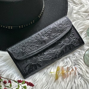 Handcrafted Women's Leather Wallets •  Personalized Gifts with Sunflowers