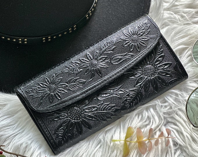 Handcrafted Women's Leather Wallets •  Personalized Gifts with Sunflowers