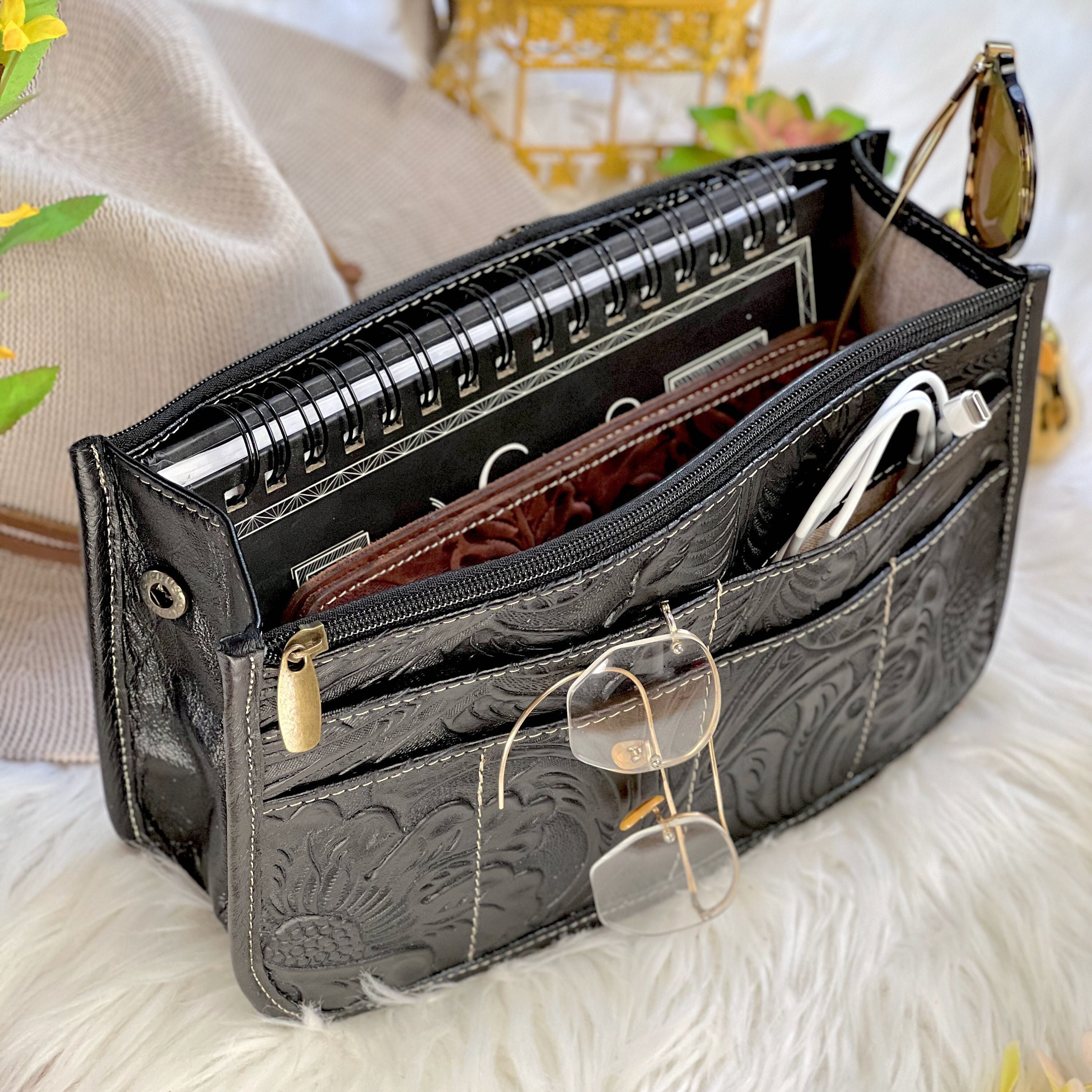 Nylon Purse Organizer for LV Alma BB Inserts with a Zipper Closer  Waterproof Bag in Bag Shapers