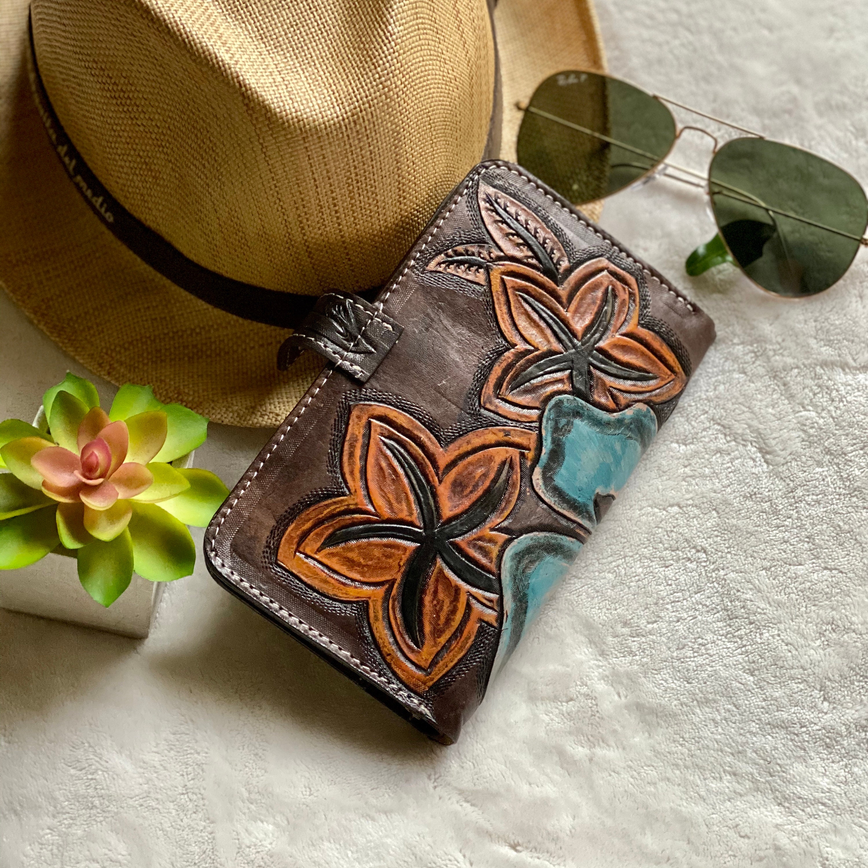 Leather Woman Wallet / Tooled Leather Wallet / Gift for her