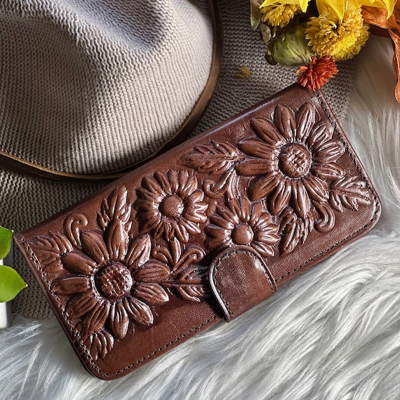 Boho Handmade Sunflower leather Wallets for women • Personalized Gifts for Her • Sustainable Fashion