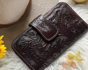 Handmade wallets for women • Engraved wallet • Womens wallets • Personalized gifts