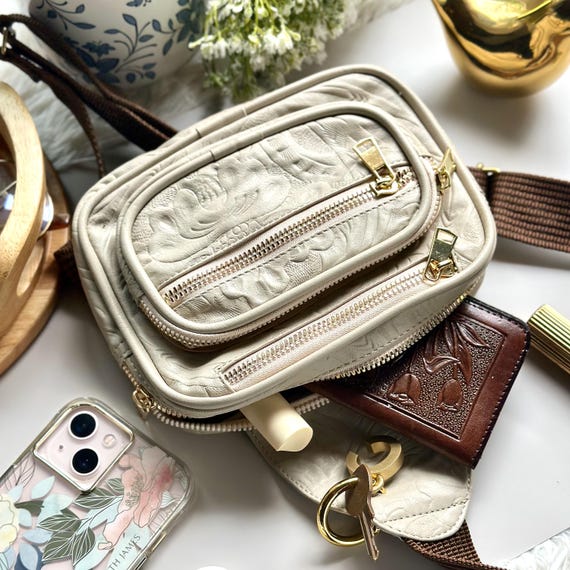 Personalized Leather Fanny Pack: Handmade Crossbody Sling Bag