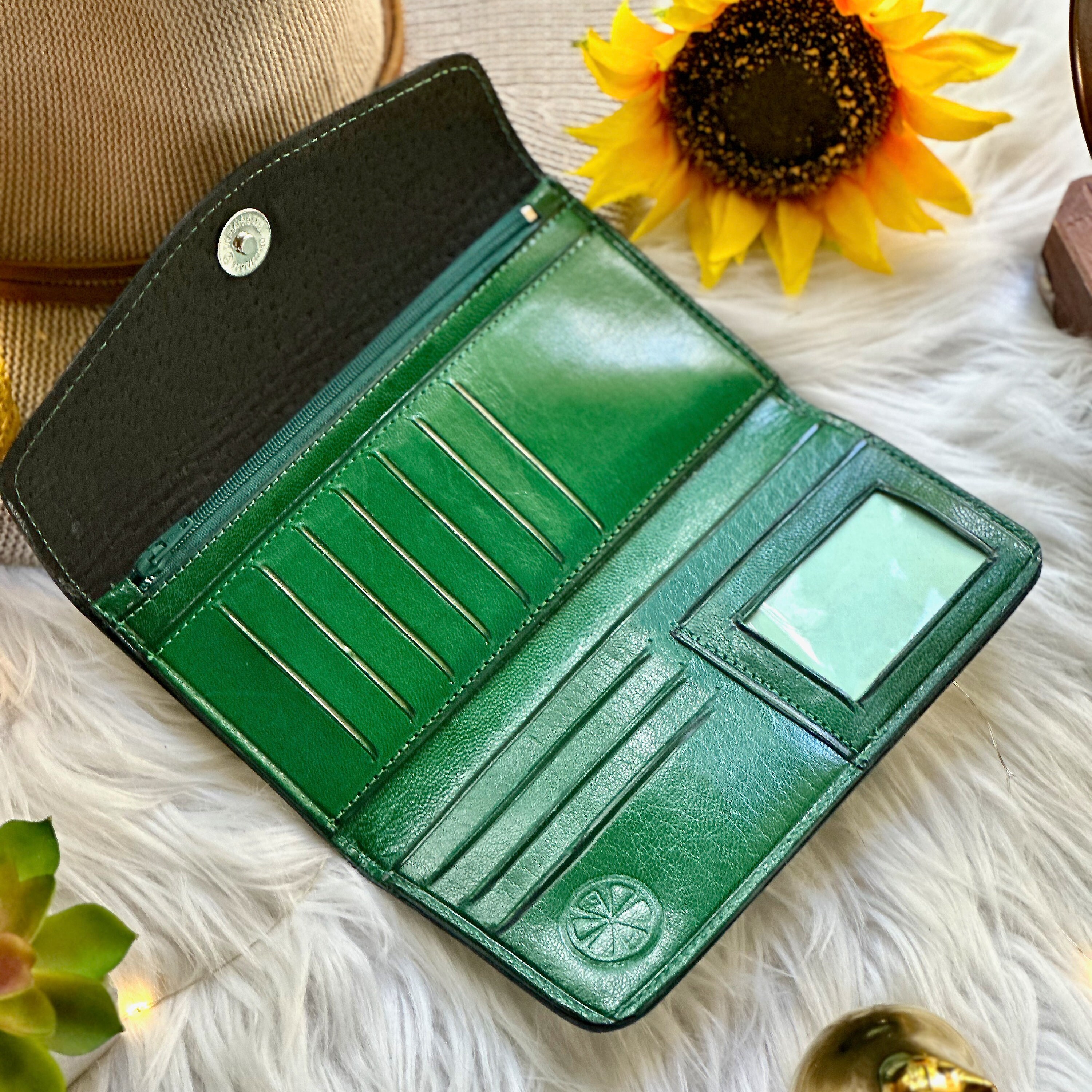 Vintage style wallet women • cute wallet • engraved wallet • wallet for