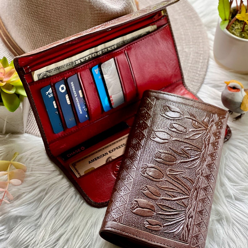 Tulips leather women's wallets floral wallets for women gifts for mom personalized wallet women Brown-red