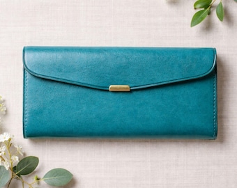 Slim Leather Wallet for Women with Clasp • Vintage Style, Personalized Handmade Wallet