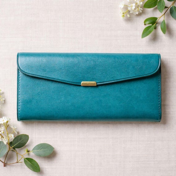 Slim Leather Wallet for Women with Clasp • Vintage Style, Personalized Handmade Wallet