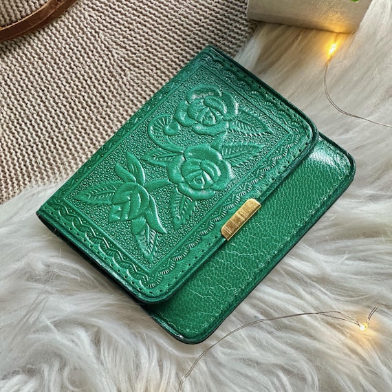 Embossed Leather Small Wallet: Minimalist Floral Wallet