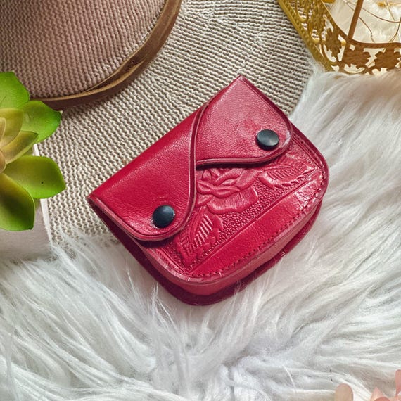 Handcrafted Rose Embossed Leather Coin Purse – Small Change Pouch