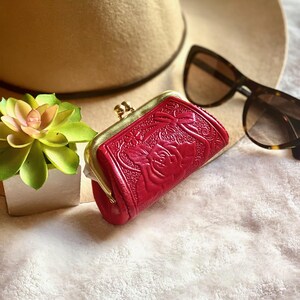 Jolie porte-monnaie femme • Petit porte-monnaie • Porte-monnaie à fermoir en cuir gaufré • Cadeau pour elle