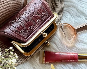 Vintage Style Leather Coin Purse: Handmade Kiss Lock Clasp