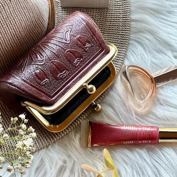 Vintage Style Leather Coin Purse: Handmade Kiss Lock Clasp