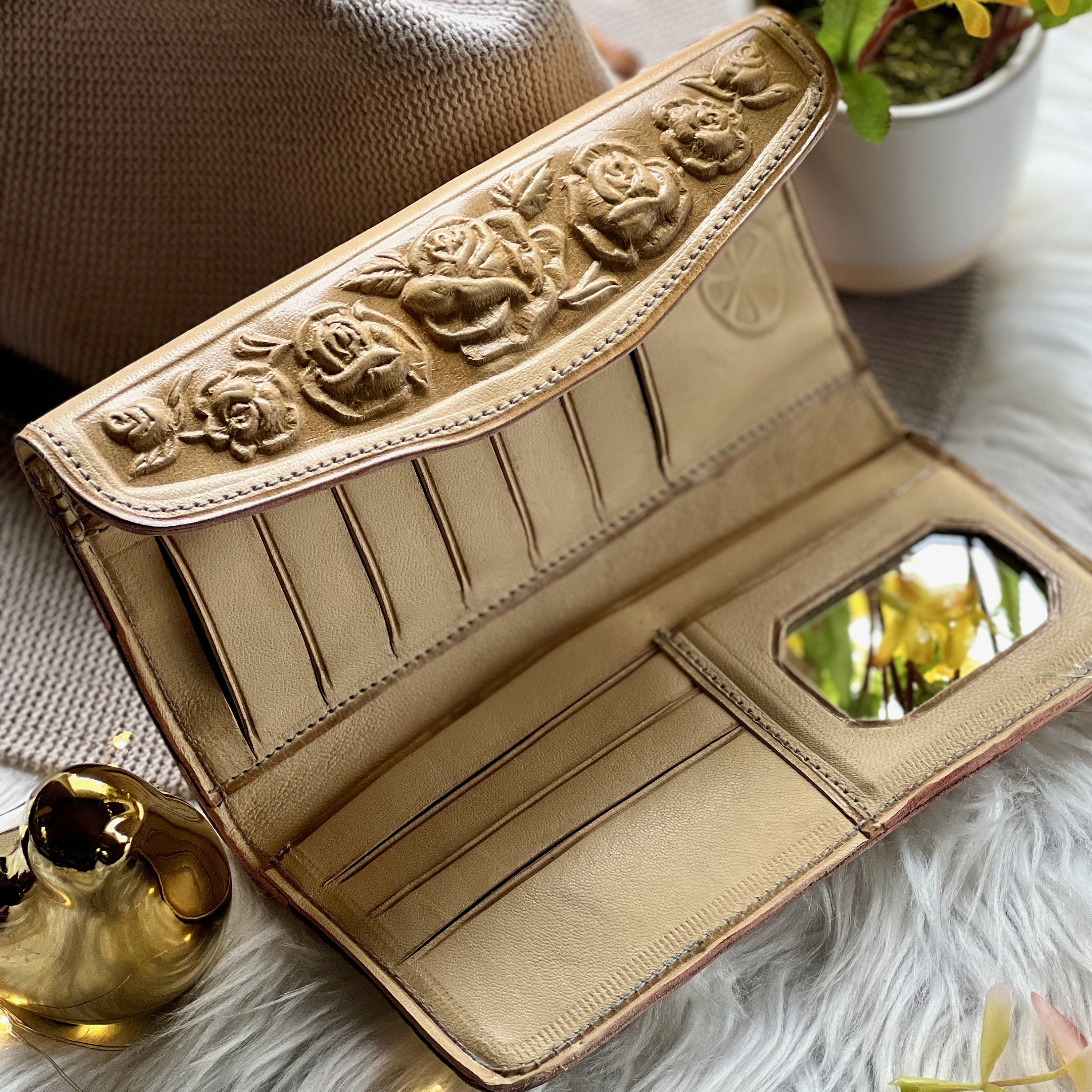 Timeless Elegance Discover Our VictorianInspired Leather Wallets for