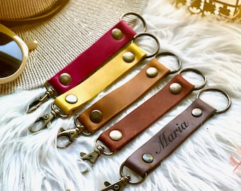 Sustainable leather handmade personalized keychain • leather keychain • custom leather keychain • leather gifts