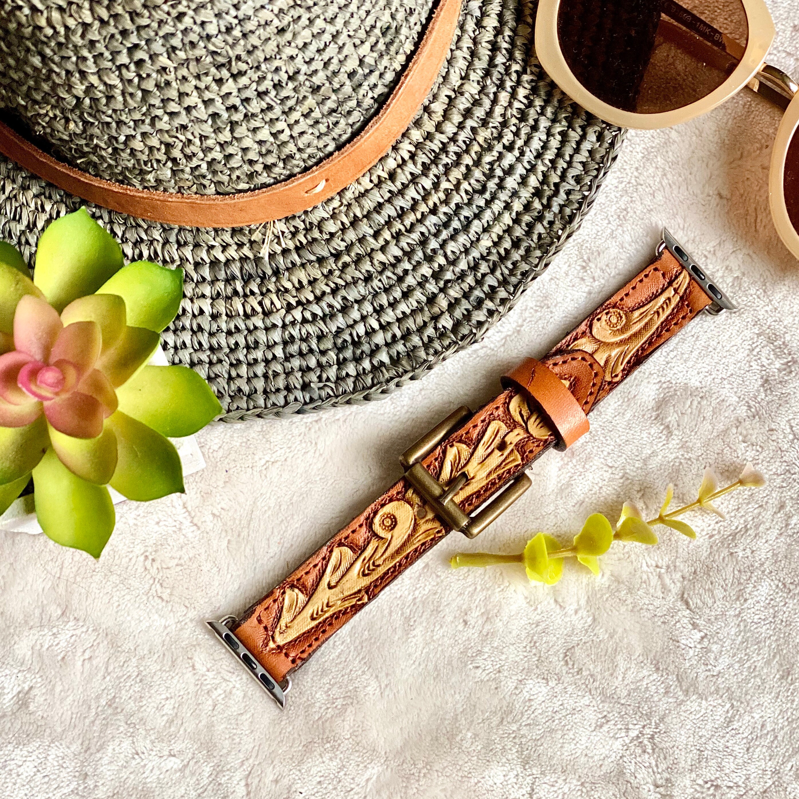 Handmade Tooled Apple Watch Band / Leather watch band. / Apple Watch 38