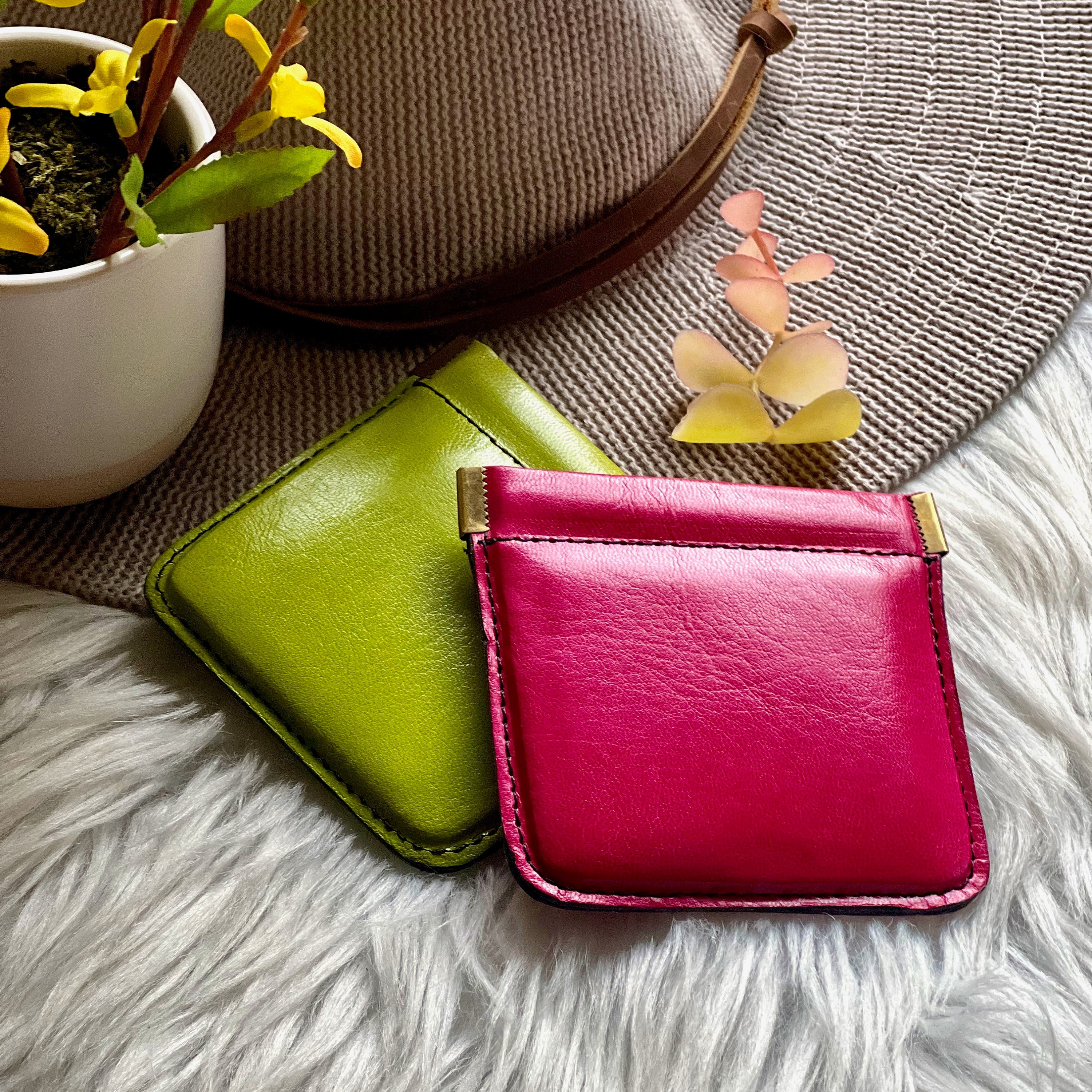 Leather Squeeze Open Coin Purse 