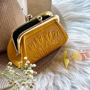 Monedero de piel repujada • Monedero vintage con cierre de beso • Monedero pequeño con cierre para mujer • Bolsa de viaje • Bonito regalo para ella