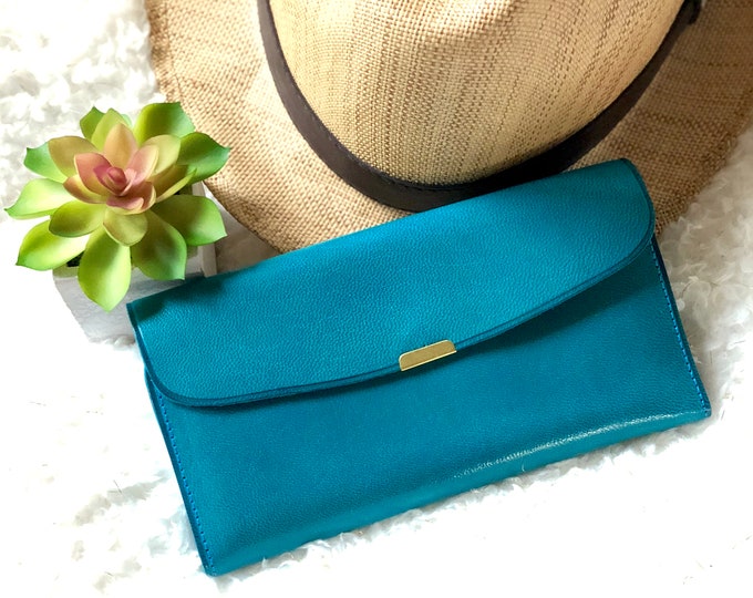 Slim leather wallet for woman • gifts for her • Vintage style