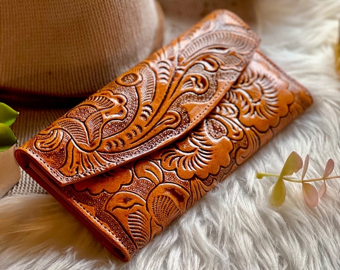 Authentic leather woman wallet • woman leather wallet • Gifts for her  leather gifts for her