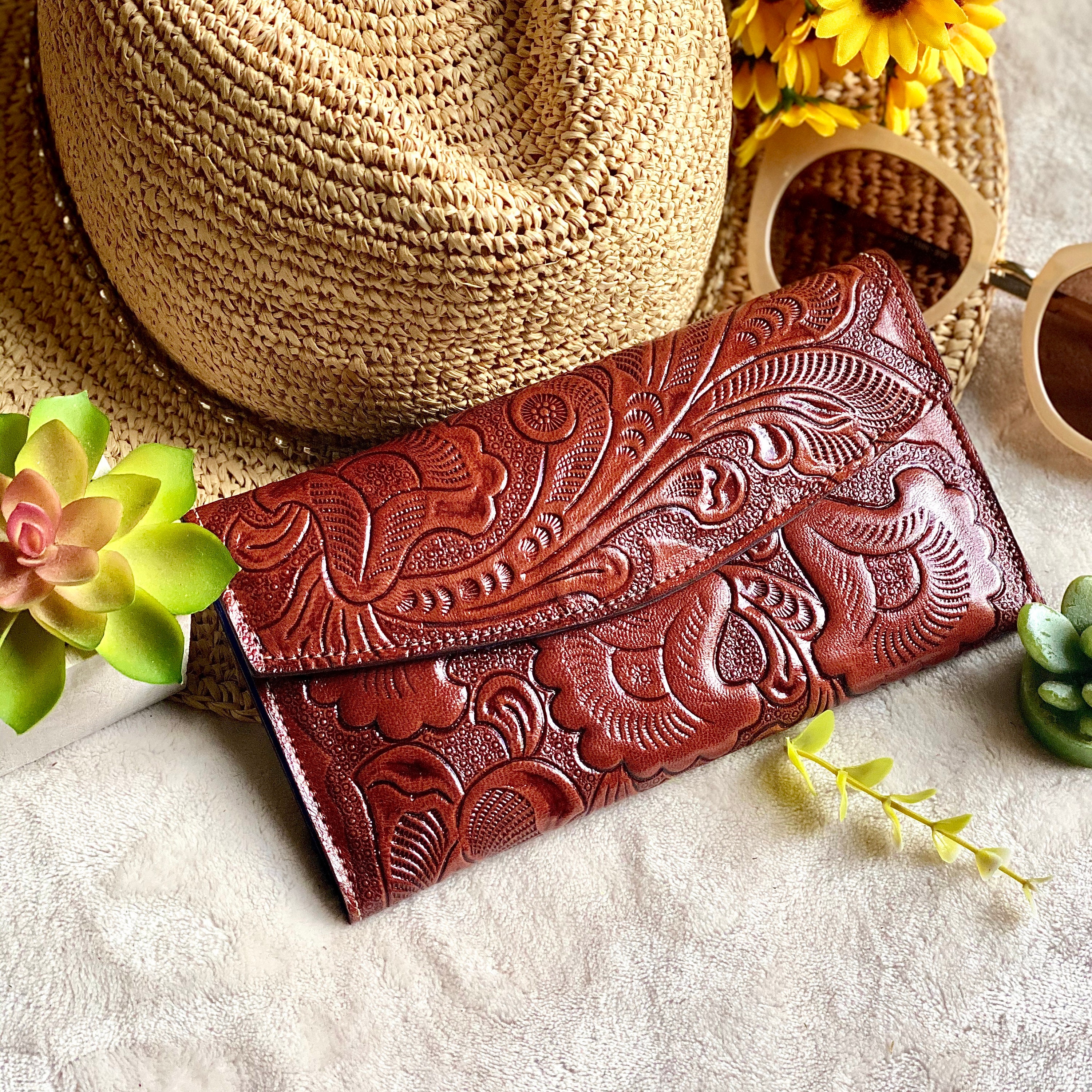 Handmade Carved Leather Woman Wallet Lilies Leather Wallet T For