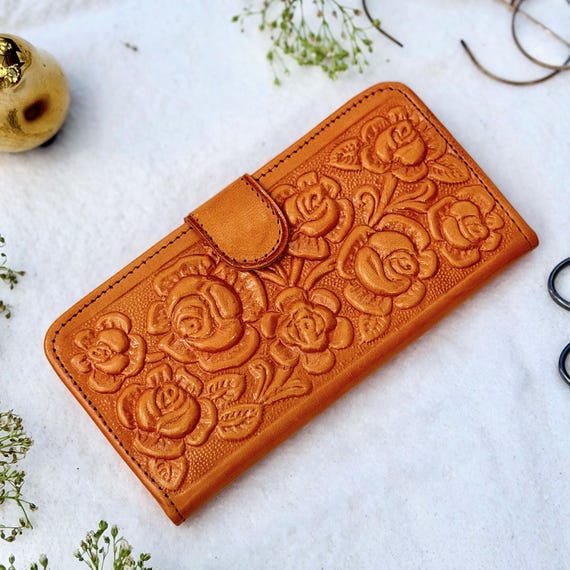 Small Leather Wallet for Women – Personalized Engraved Floral Bifold – Handmade Sustainable Rose Wallet Gift for Her