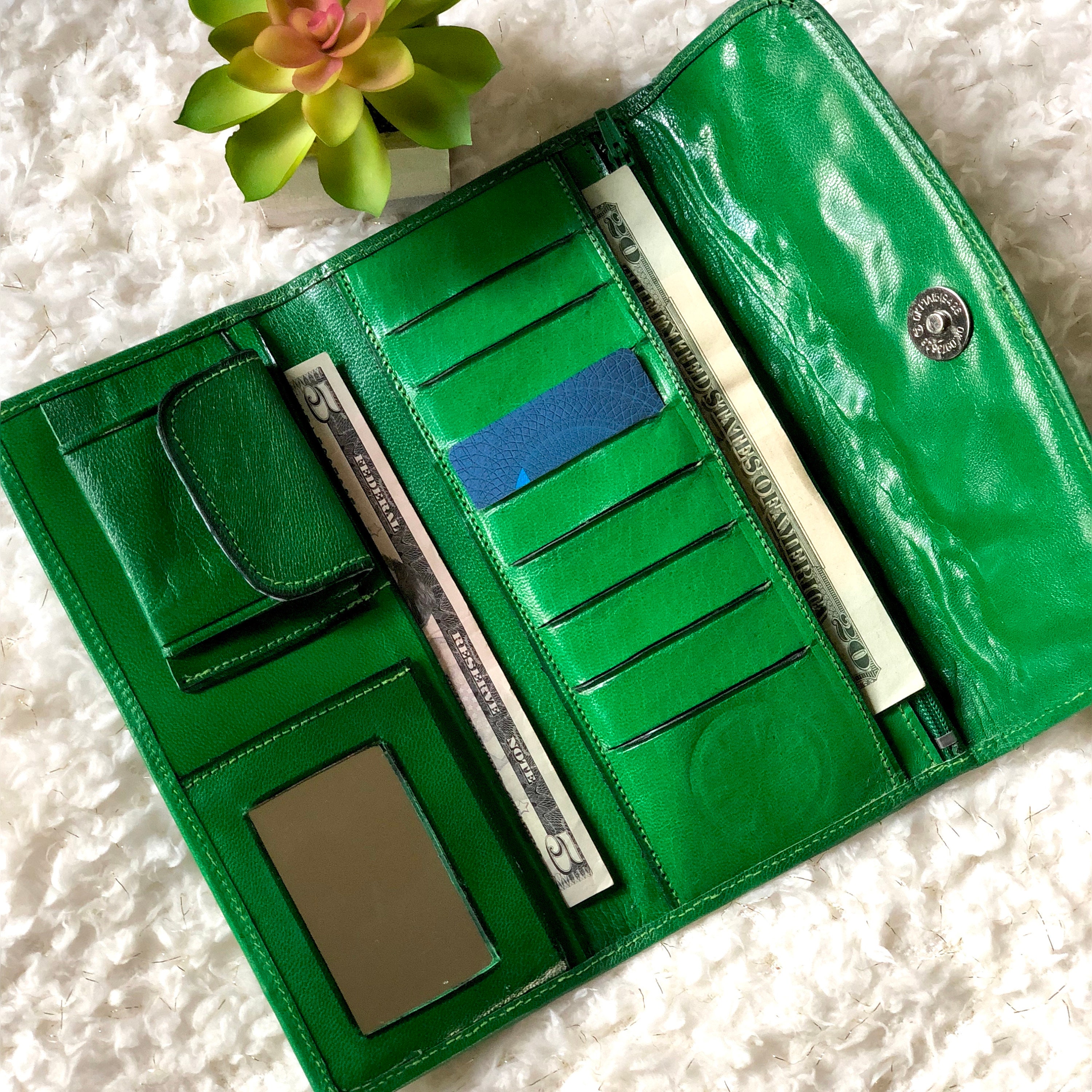 Green Leather Wallet*Wallets for Women*Travel Wallet* Trifold Wallet*Bohemian Wallet*Leather