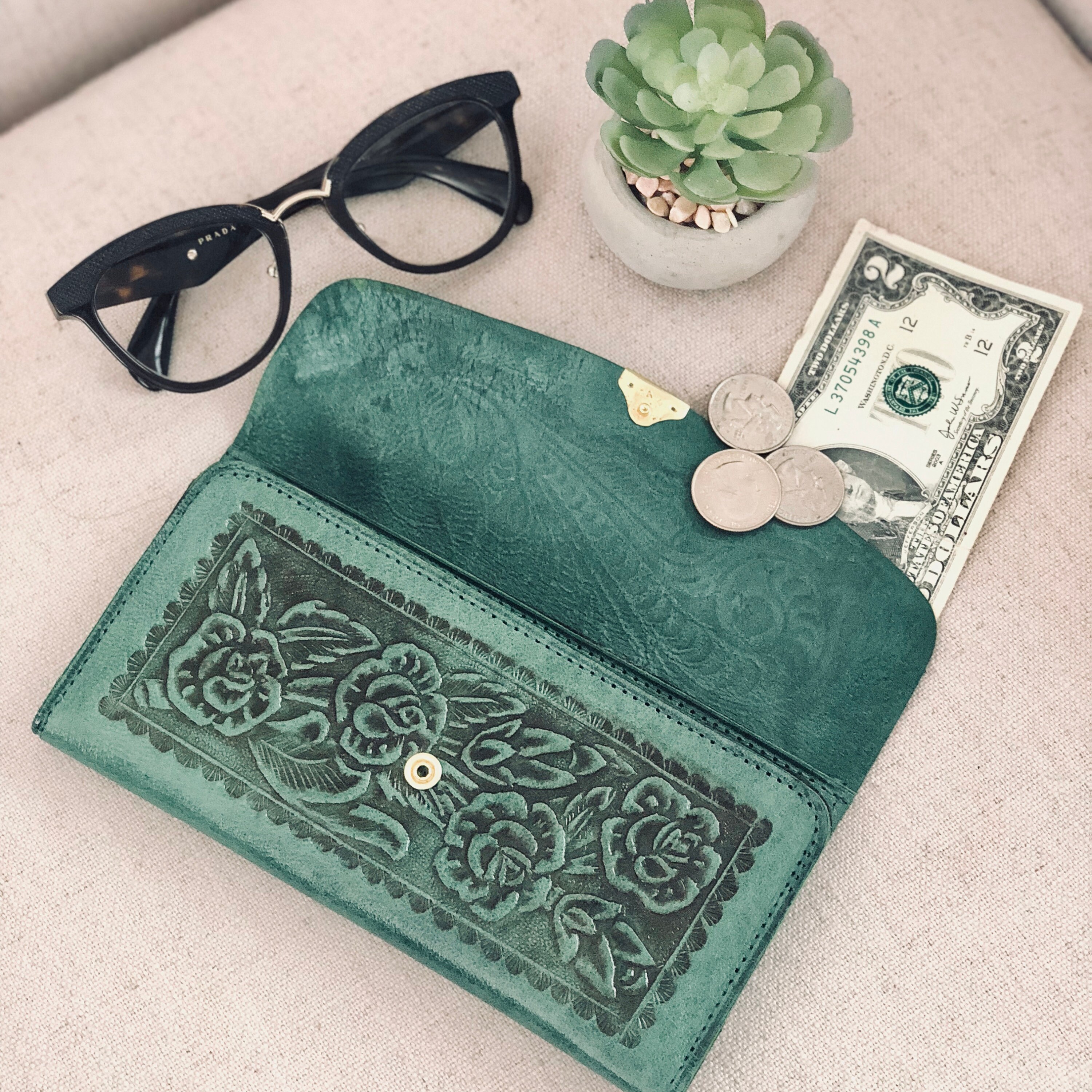 Green Leather Wallet / Leather Wallet / Mexican Wallet/ Leather Wallet
