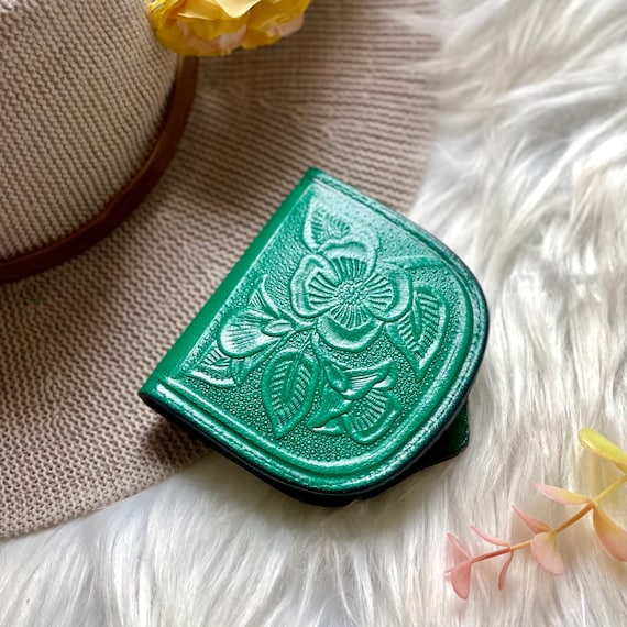 Handmade Leather Coin Purse: Embossed Floral Pouch, Vintage Style