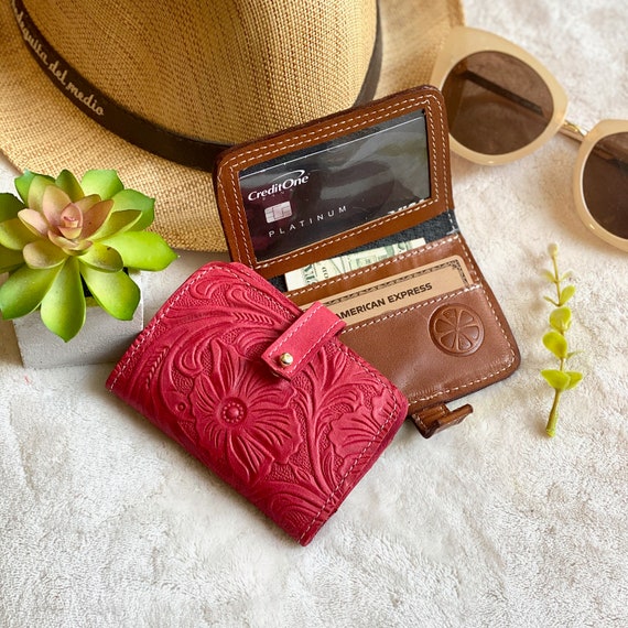 Handcrafted Small Leather Wallet • Women's Pocket Wallet with ID Holder